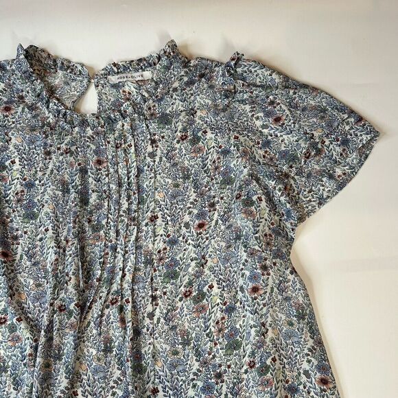 Rose & Olive Top Women's 3X Multicolored Floral Semi Sheer Flutter Sleeve Blouse - Picture 2 of 7